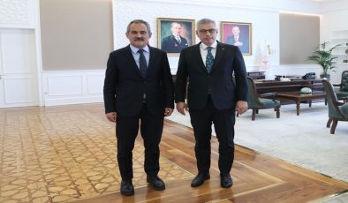 Mahmut Özer’den Sağlık Bakanı’na Ziyaret