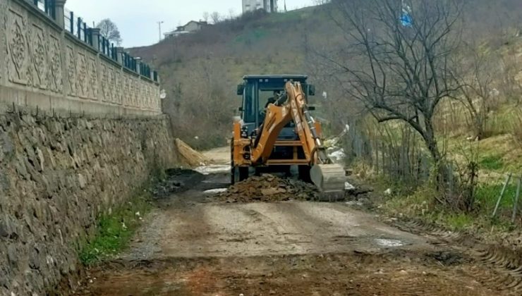 FATSA BELEDİYESİ KIRSALDA HİZMETE HIZ KESMEDEN DEVAM EDİYOR